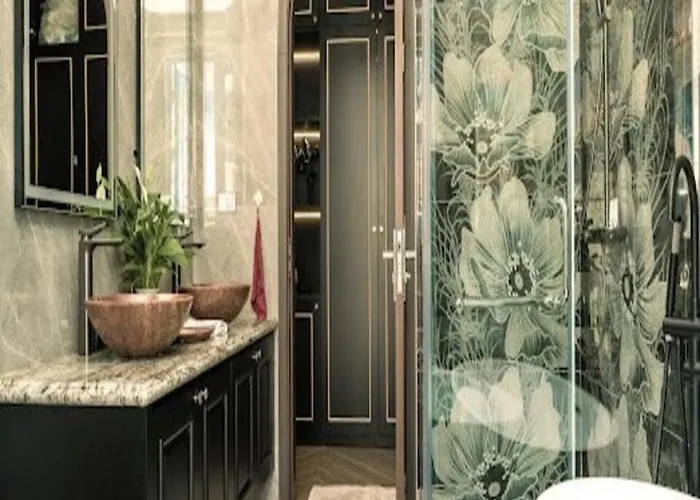 Chuỗi 5 Ngủ Sun Grand Ferria - Trung Tâm Bãi Cháy- Sát Biển Hạ Long