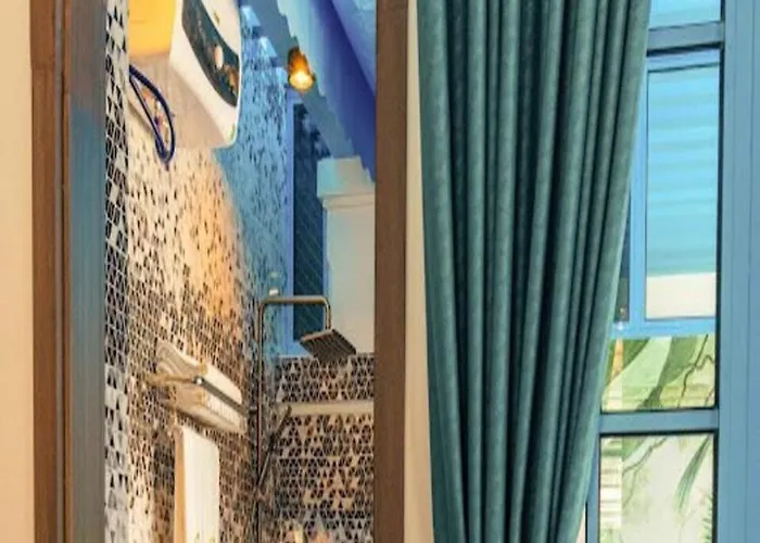 Chuỗi 5 Ngủ Sun Grand Ferria - Trung Tâm Bãi Cháy- Sát Biển Biệt thự *