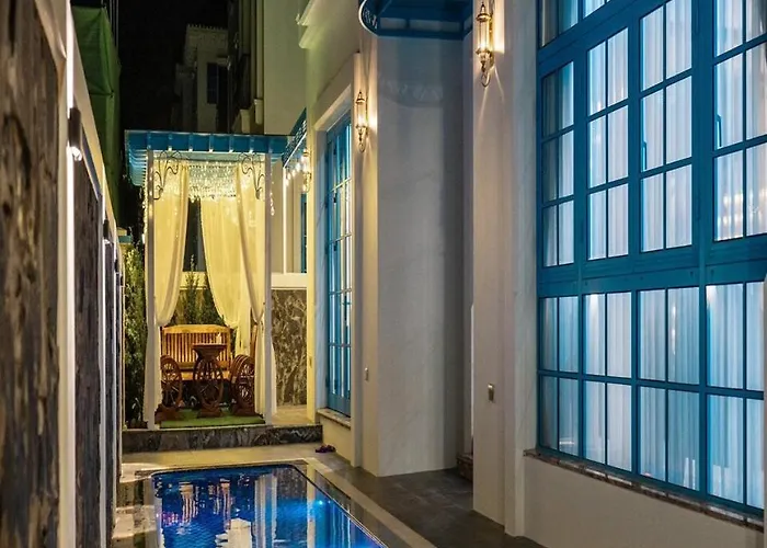 Chuỗi 5 Ngủ Sun Grand Ferria - Trung Tâm Bãi Cháy- Sát Biển * Hạ Long
